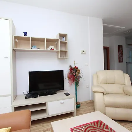 Tijana Apartment
